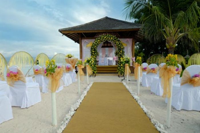 Beautiful Beach Wedding Decorations (28 pics)