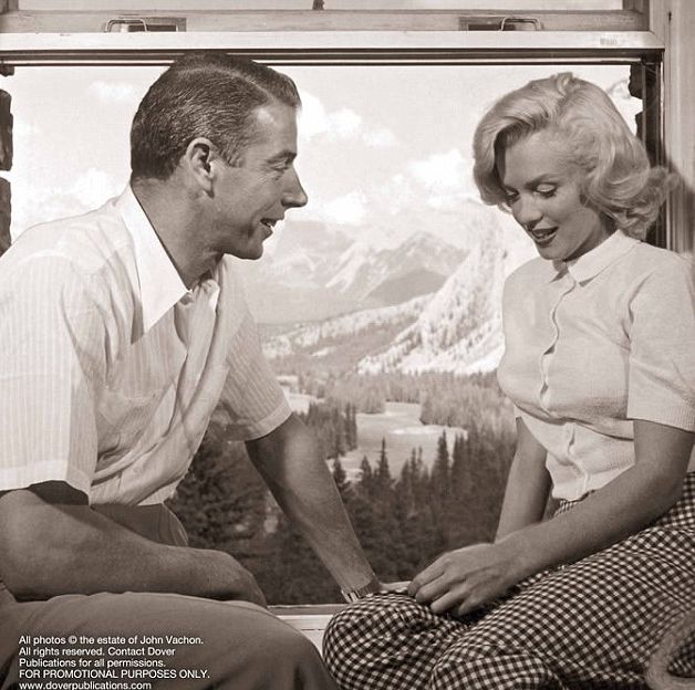 Images of Injured Marilyn Monroe (10 pics)