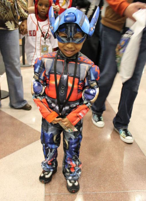Kid Cosplayers at Comic Con (23 pics)