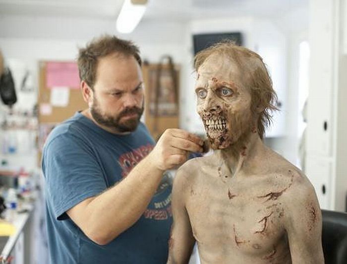 Zombies from "Walking Dead" TV Series (7 pics)