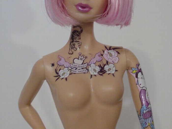 Modern Barbie (9 pics)