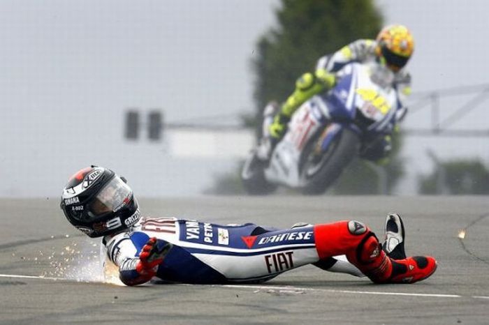 Awesome Racing Photos (122 pics)