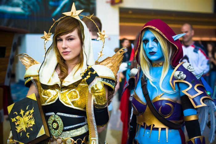 2011 Blizzcon Attendees Costumes (38 pics)