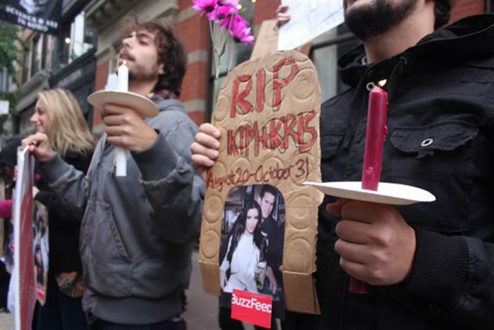 Things That Lasted Longer Than Kim Kardashian's Marriage (47 pics)