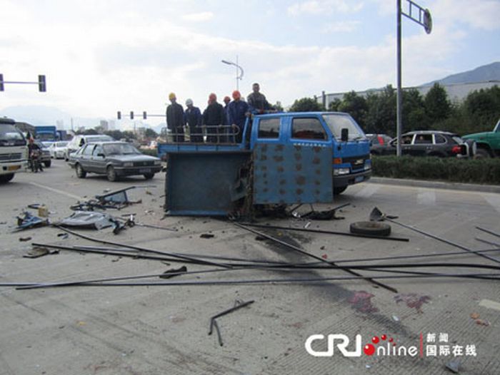 Very Bad Crash (4 pics)