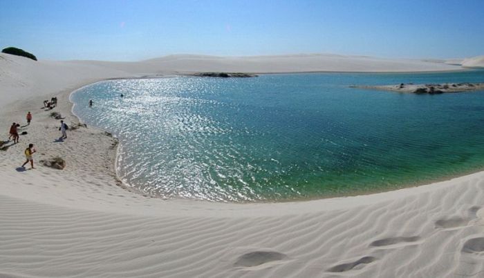 Lençóis Maranhenses National Park (42 pics)