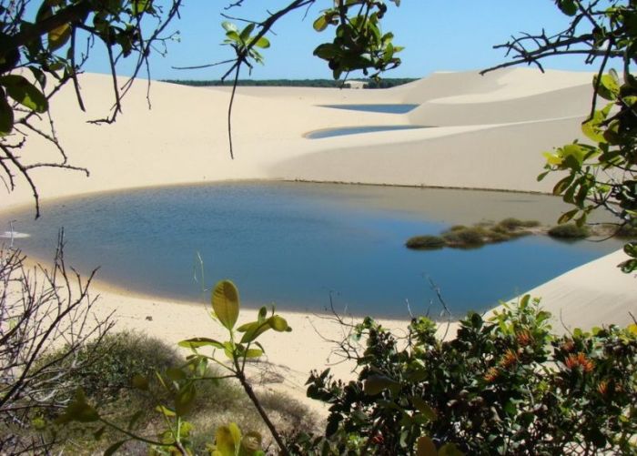 Lençóis Maranhenses National Park (42 pics)