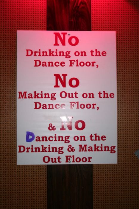 Notes & Signs Found Around the DJ Booth (105 pics)
