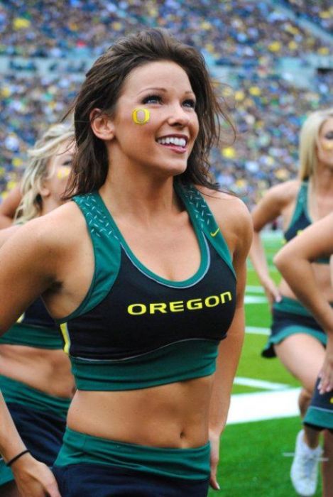 Oregon Cheerleaders (62 pics)