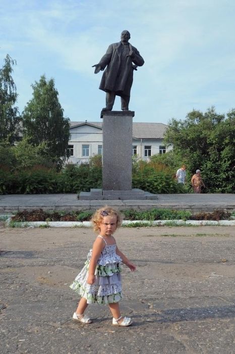 Inexplicable Photos From Russia (32 pics)