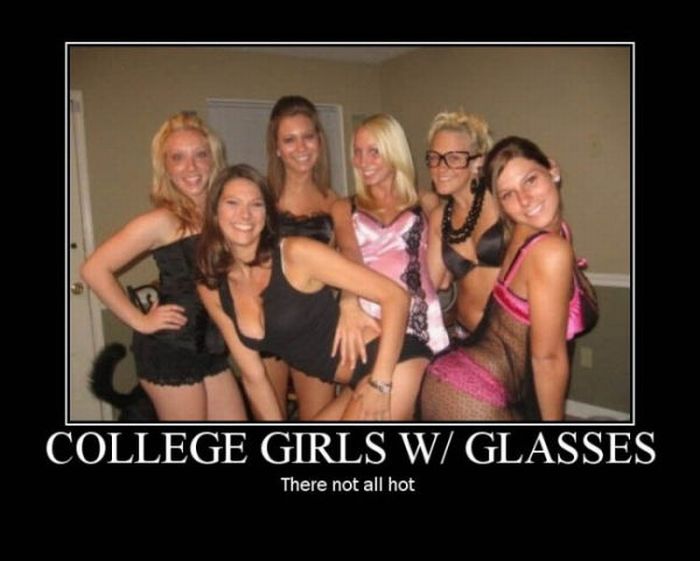 Hot College Girls Demotivational Posters (36 pics)