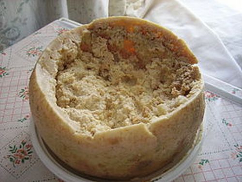 Casu Marzu Cheese (10 pics)