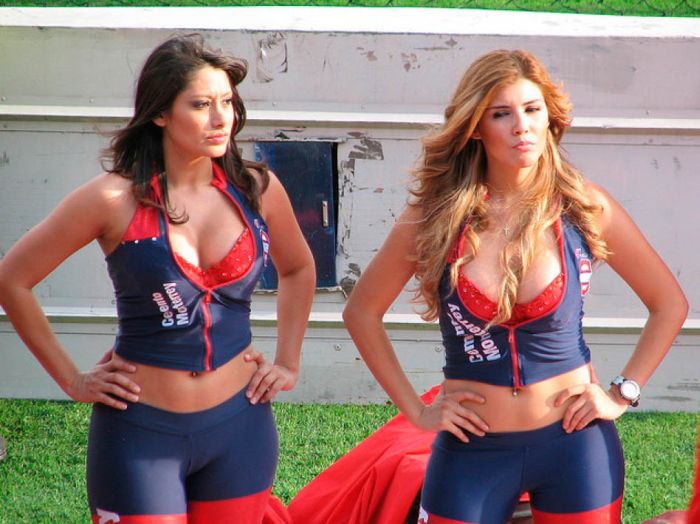 Mexico Cheerleaders (78 pics)