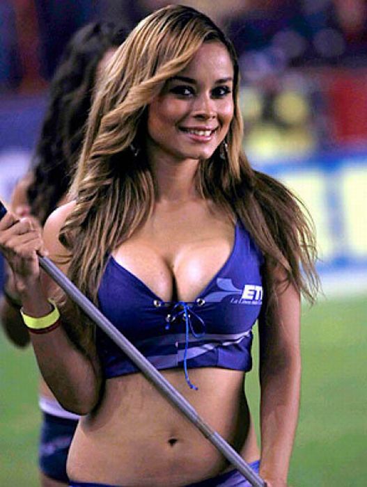 Mexico Cheerleaders (78 pics)