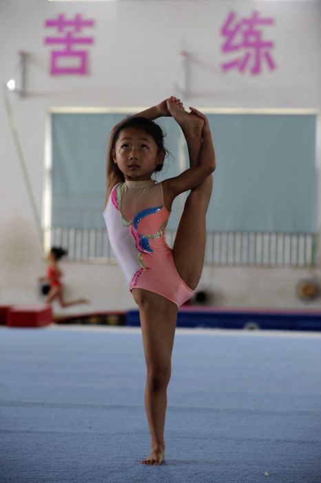 Chinese Gymnastics School. Part 2 (18 pics)
