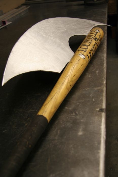The Most Bad-Ass Bat Ever (10 pics)