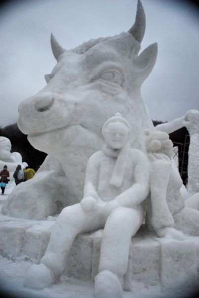 Awesome Snow Sculptures (39 pics)