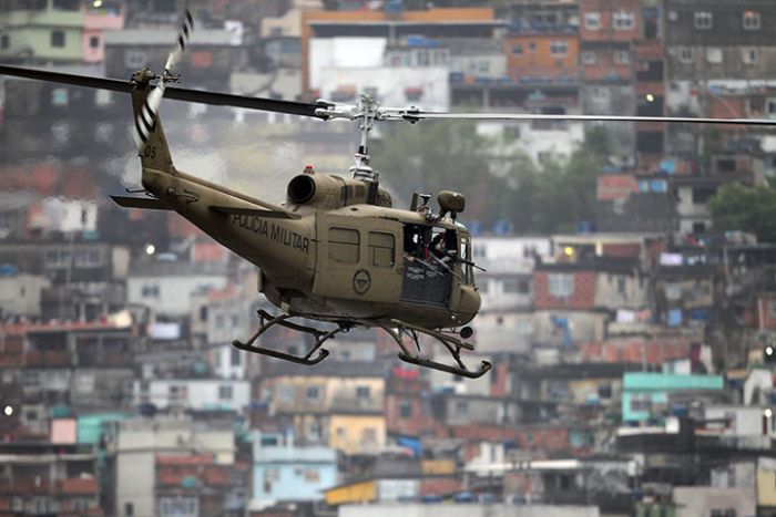 Brazilian Police vs Drug Traffickers. Part 2 (12 pics)