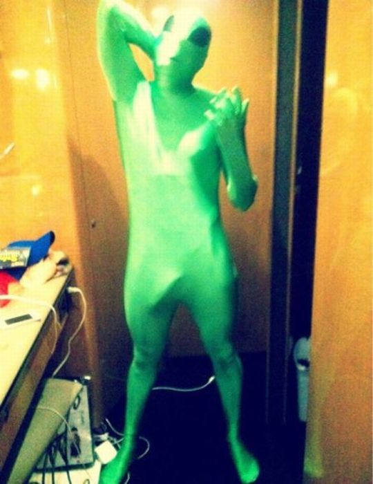 Celebrity Twitter Photos. Part 2 (22 pics) Celebrity Twitter Photos. Part 2 (22 pics)