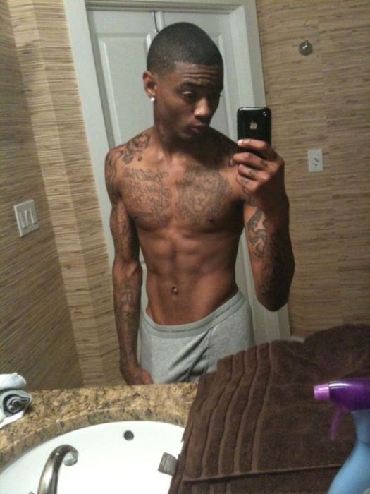 Celebrity Twitter Photos. Part 2 (22 pics) Celebrity Twitter Photos. Part 2 (22 pics)