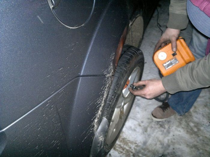 How To Remove a Wheel (12 pics)