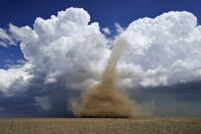 Bad Weather Photos (37 pics)