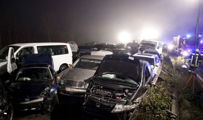 52-Vehicle Pile-up on a German Highway A31 (15 pics)