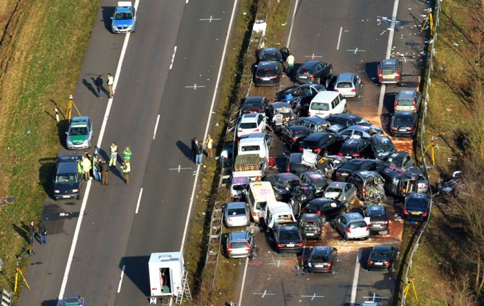 52-Vehicle Pile-up on a German Highway A31 (15 pics)
