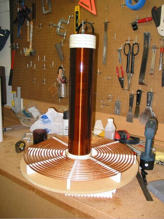 Twin Coils (24 pics)