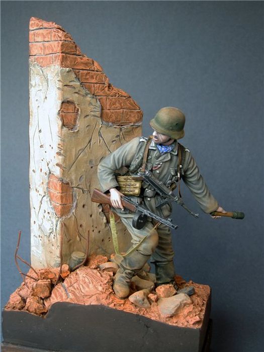 Military Miniatures (46 pics)