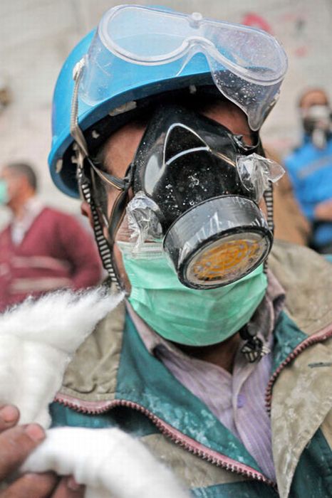 How Protesters In Egypt Protect Themselves (26 pics)