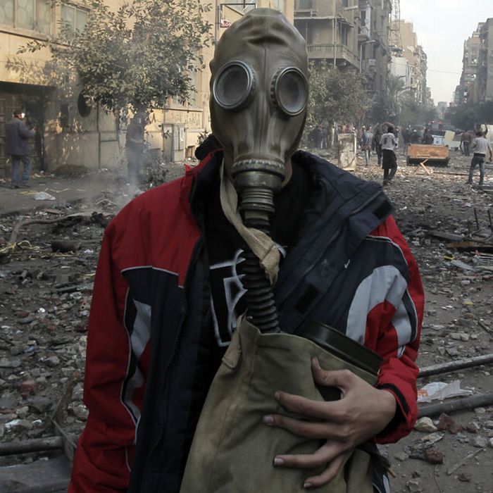 How Protesters In Egypt Protect Themselves (26 pics)