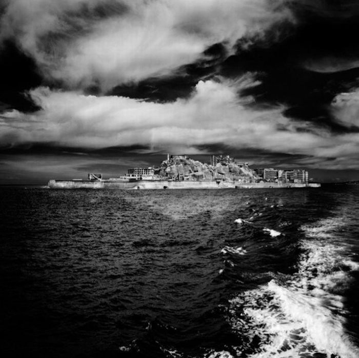 Hashima Island. Japan's Ghost Island (33 pics)