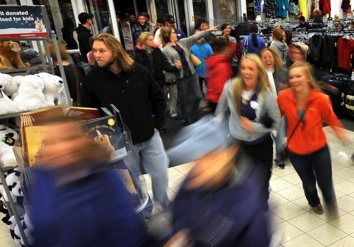 Black Friday 2011 (49 pics + video)