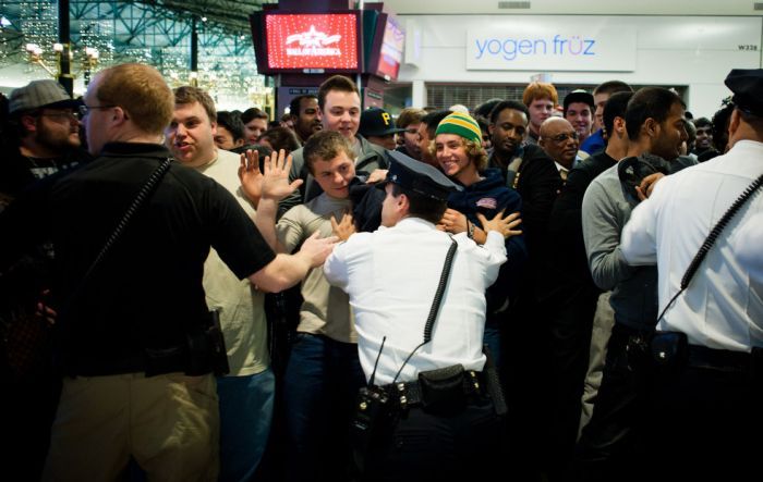 Black Friday 2011 (49 pics + video)