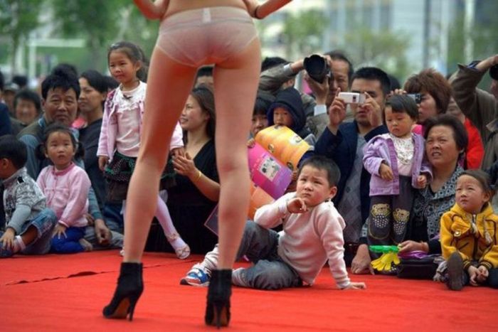 Only in China (65 pics)