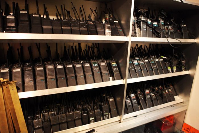 Hollywood Prop Warehouse (49 pics)