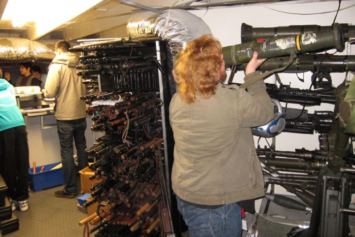 Hollywood Prop Warehouse (49 pics)