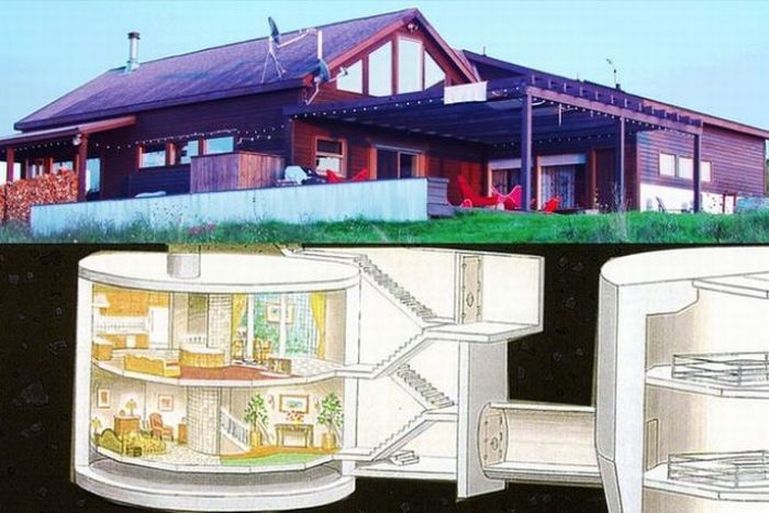 House Where You Will Survive the End of the World (17 pics)