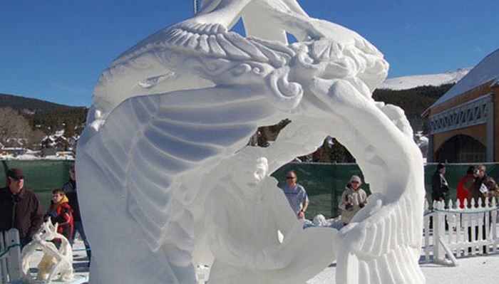 Beautiful Snow Sculptures (36 pics)
