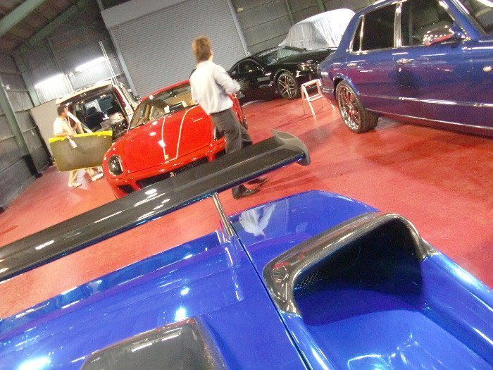 Japan's Largest Secret Supercar Collection (141 pics)