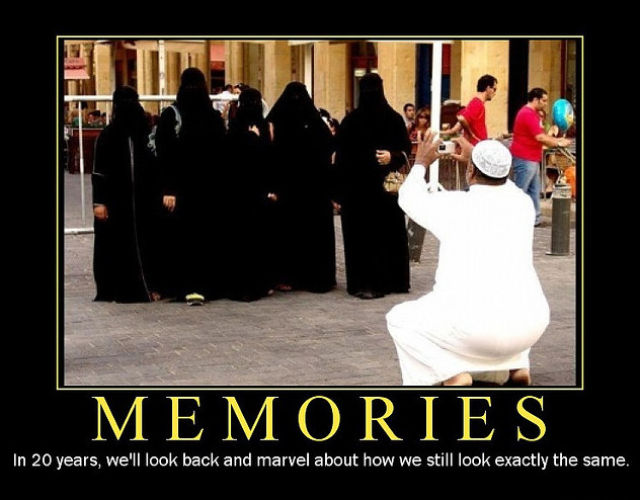 Funny Demotivational Posters (32 pics)