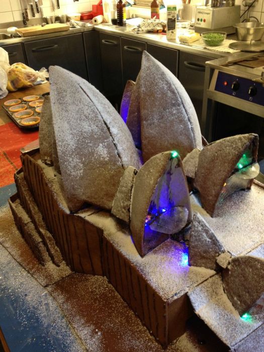 Gingerbread Sydney Opera House (9 pics)