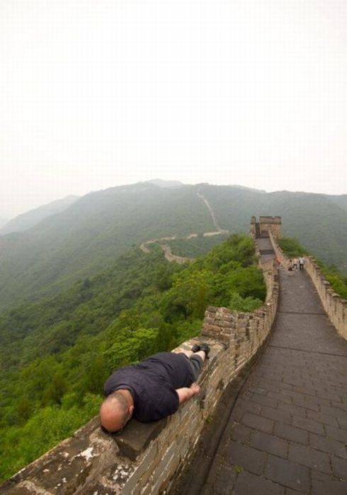 The Most Extreme Planking Moments (38 pics)