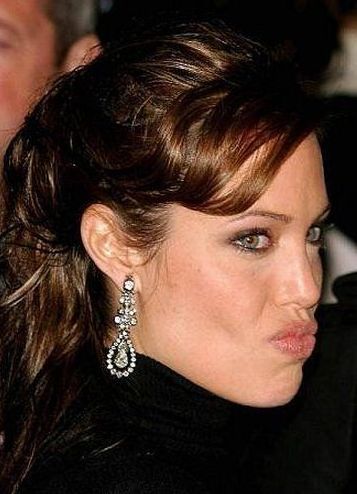 Funny Faces of Angelina Jolie (79 pics)