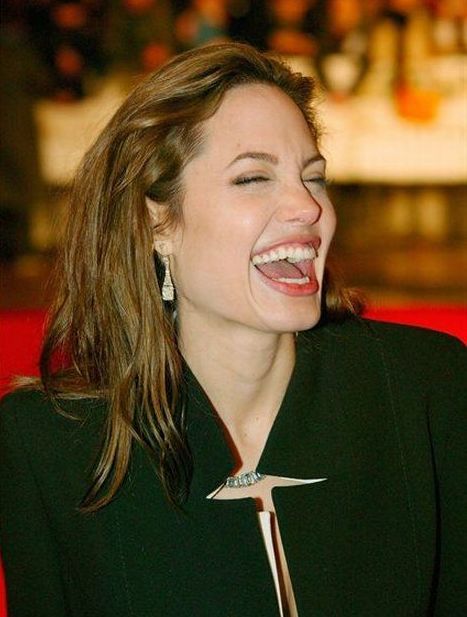 Funny Faces of Angelina Jolie (79 pics)