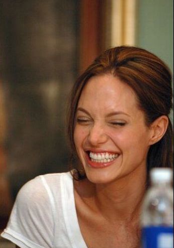 Funny Faces of Angelina Jolie (79 pics)