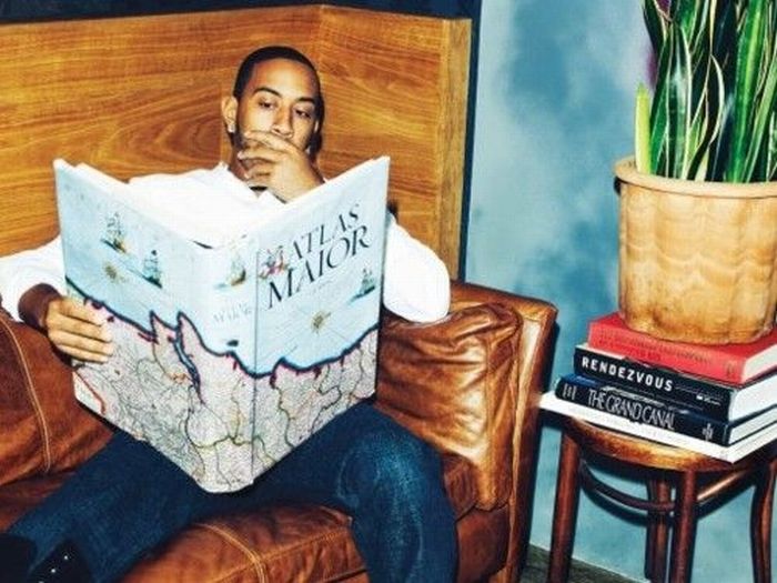 Rappers Doing Normal Sh!t (30 pics) Rappers Doing Normal Sh!t (30 pics)