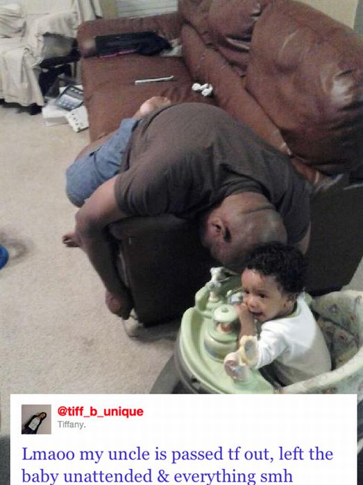 Drunk Uncles Who Ruined Christmas (30 pics)