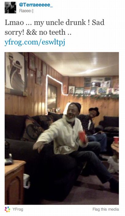 Drunk Uncles Who Ruined Christmas (30 pics)